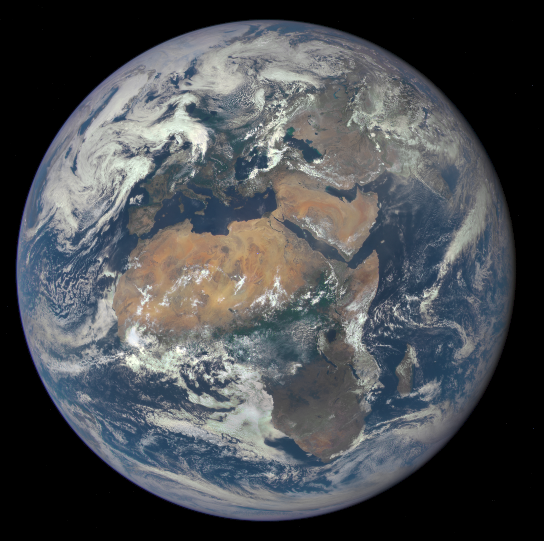 July 29, 2015 Africa and Europe from a Million Miles Away http://www.nasa.gov/image-feature/africa-and-europe-from-a-million-miles-away Africa is…