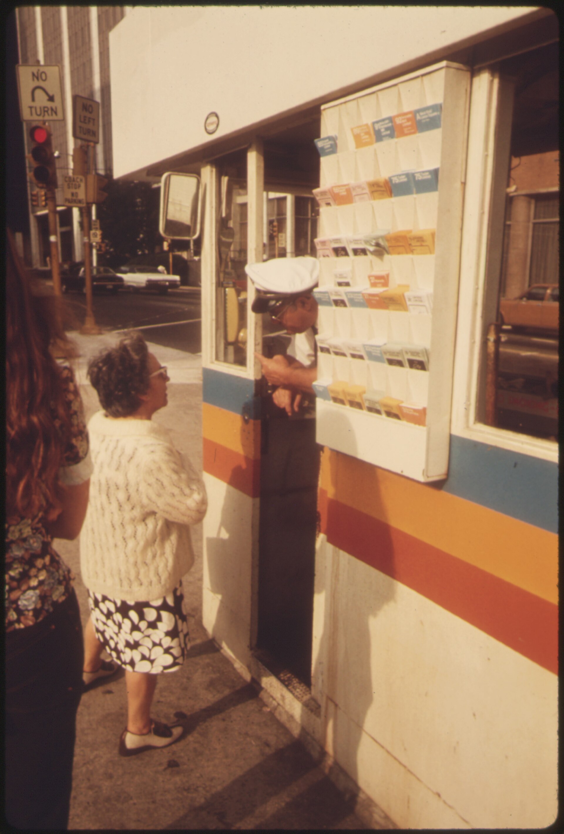 BOOTH WHERE METROPOLITAN ATLANTA RAPID TRANSIT AUTHORITY (MARTA). PASSENGERS CAN GET INFORMATION ABOUT THE SYSTEM. IT... NARA 556794